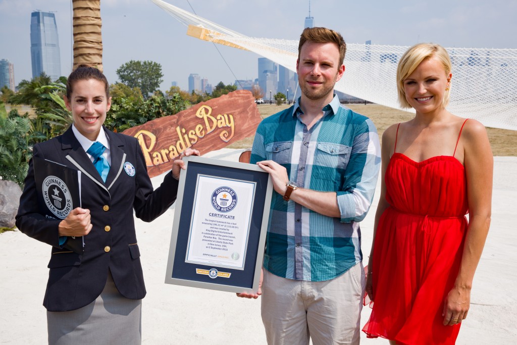 Hollywood actress, Malin Akerman, helps King Digital Entertainment set the Guinness World Record for the World’s Largest Hammock to celebrate the launch of its new game, Paradise Bay.