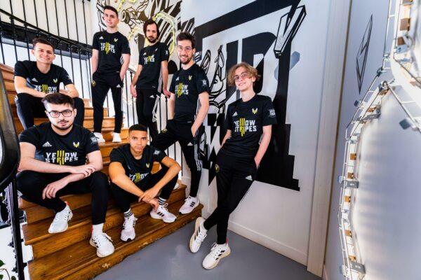 Yellow Stripes, Team Vitality adidas Open Tour France 2022 League of Legends eSport