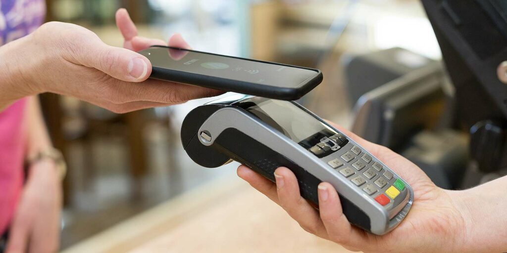 Huawei X Curve - paiements sans contact NFC