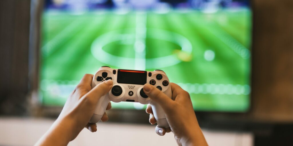 Le football et l’e-sport en 2022