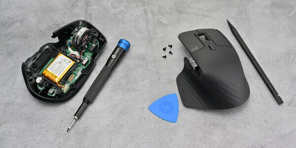 iFixit pièces détachées Logitech