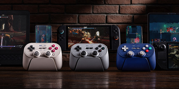La manette Bluetooth 8BitDo Pro 3 sera disponible dès le 13 août
