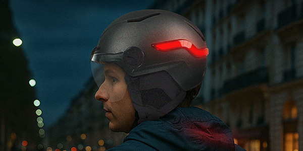 T'nB Urban Moov , Casque LED avec feu de freinage automatique , UMHELMLED3L