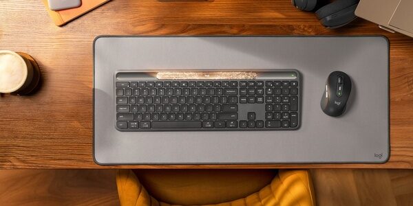 Logitech Signature Slim Solar+ K980