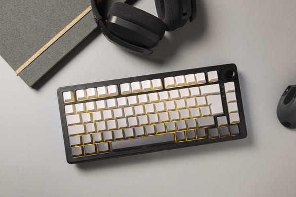 THE G-LAB KEYZ ELITE 300