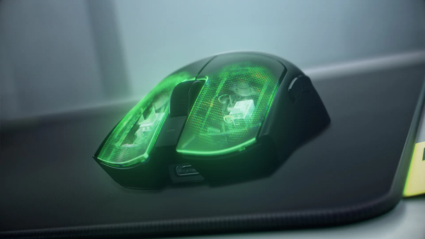 Razer , souris , Viper V4 Pro , tapis de souris , Gigantus V2 Pro